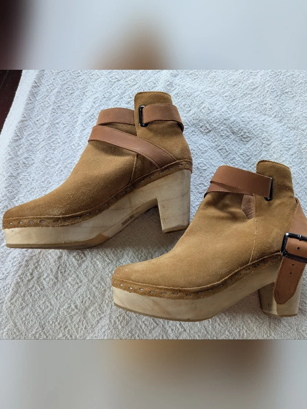 Free People Bungalow Wooden Clog Ankle Boot Strap Suede Sand Sz 39